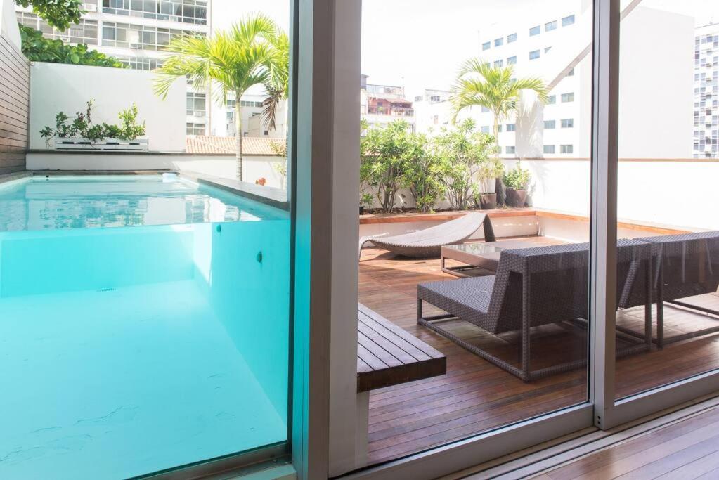 4 Bedroom Penhouse With Pool In Leblon 012 * Rio de Janeiro