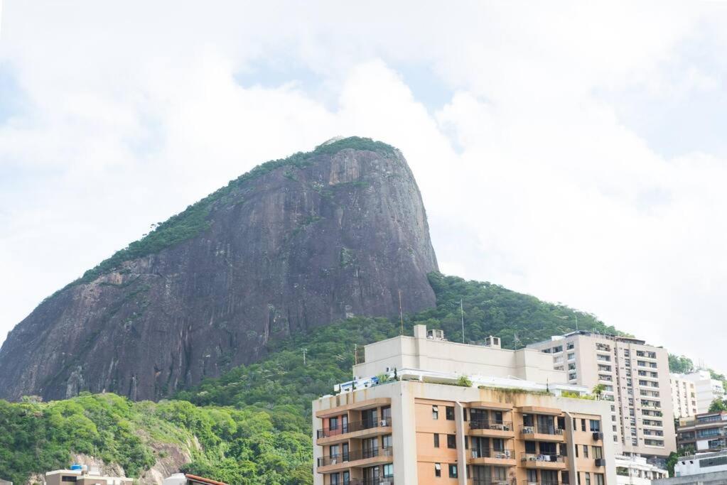 4 Bedroom Penhouse With Pool In Leblon 012 Apartamento Rio de Janeiro