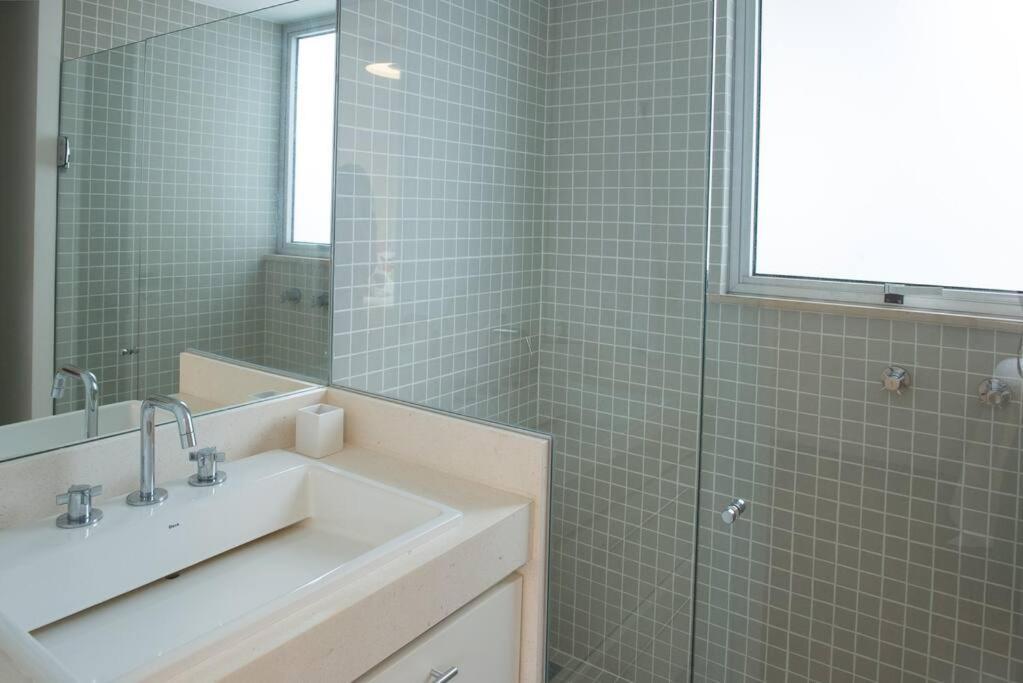 4 Bedroom Penhouse With Pool In Leblon 012 Apartamento