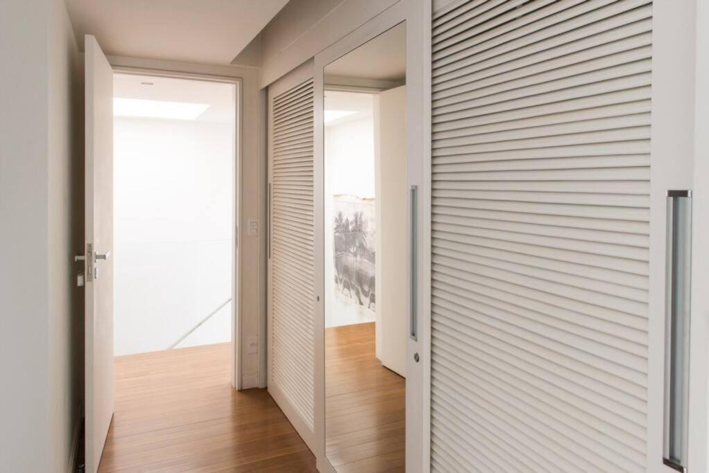 Apartamento 4 Bedroom Penhouse With Pool In Leblon 012 *