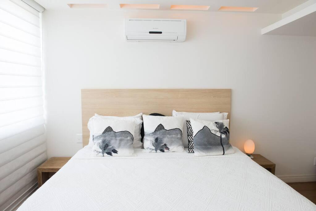 4 Bedroom Penhouse With Pool In Leblon 012 Apartamento