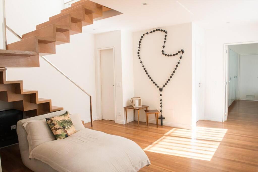 4 Bedroom Penhouse With Pool In Leblon 012 * Rio de Janeiro